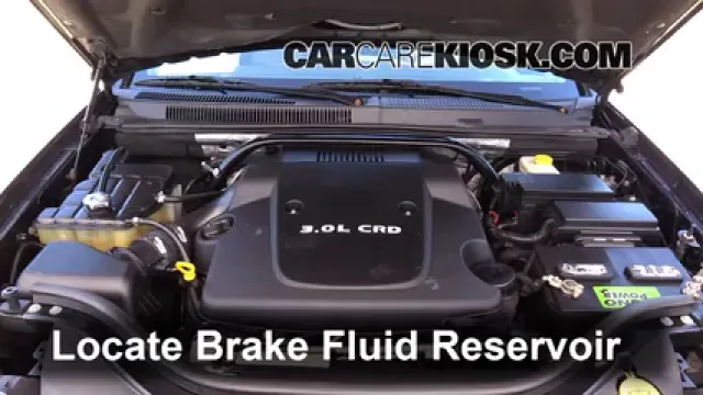 2008 Jeep Grand Cherokee Laredo 3.0L V6 Turbo Diesel Liquide de frein Ajouter du liquide